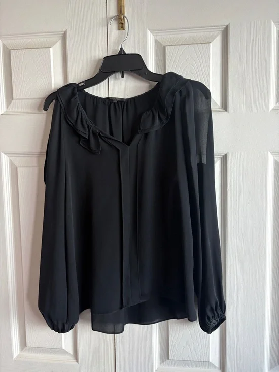 Kobi Halperin Black Ruffle-Neck Long Sleeve Blouse - Picture 2 of 9